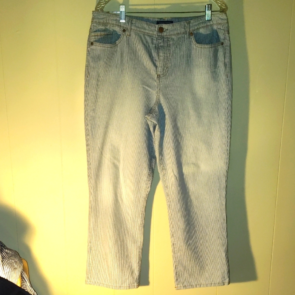 Bandolino 5 pocket blue/white stripe jeans.  Size 12, 26" inseam.